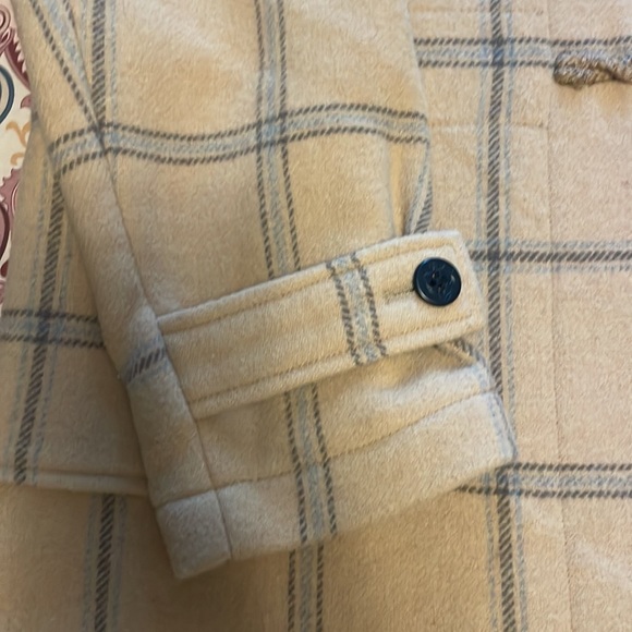 Ines de La Fressange and Uniqlo colab beige plaid duffle coat - Picture 6 of 12